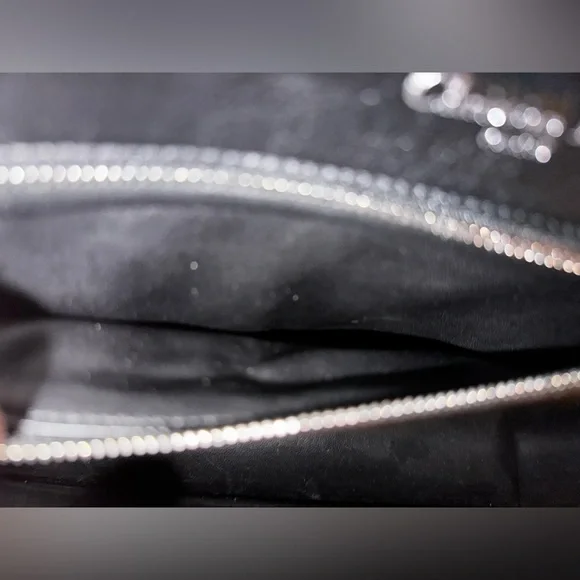 Dior leather cross body - Picture 7 of 9